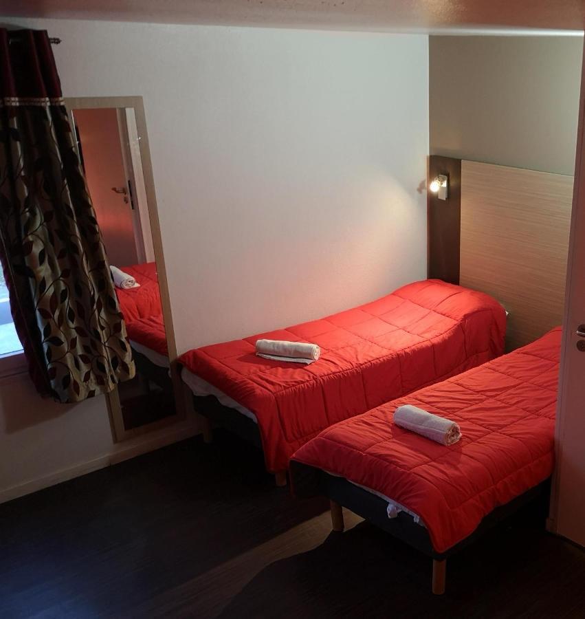 Kyriad Direct Claye-Souilly-Roissy Cdg Exterior photo